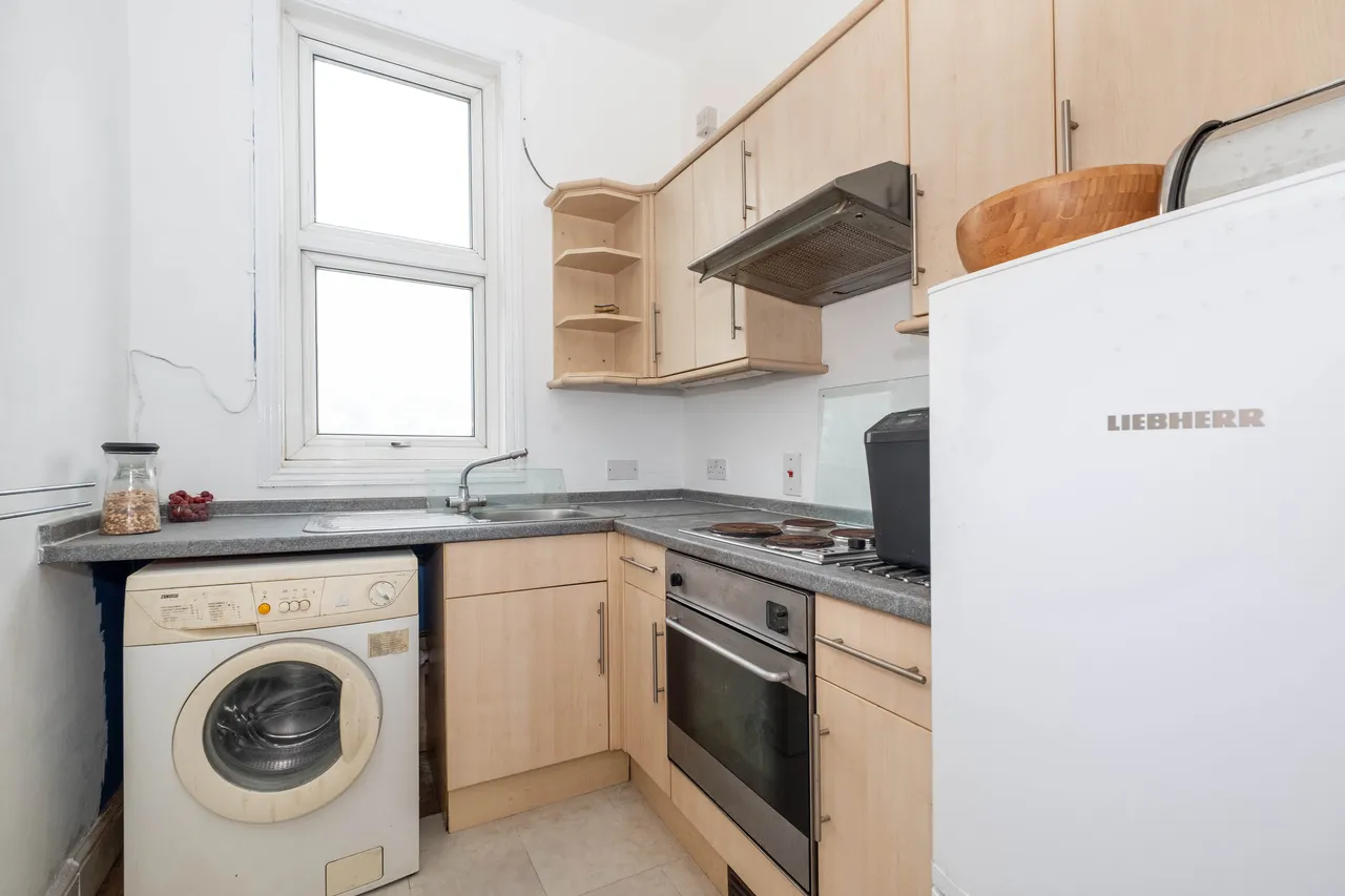 Leopold Road, Wimbledon, SW19, photo 2