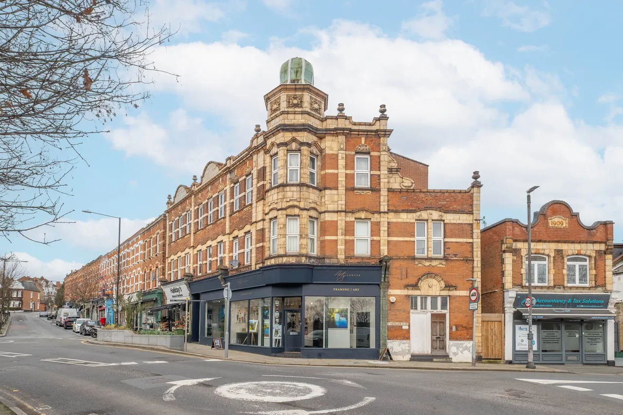 2 bed flat for sale — Leopold Road, Wimbledon, SW19
