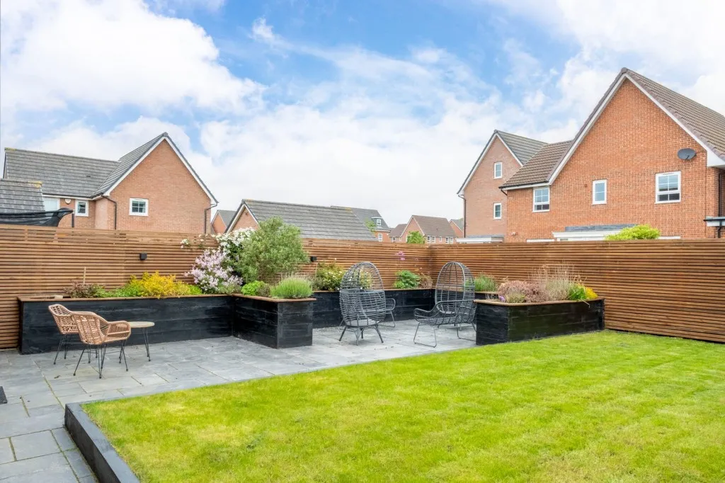 Fieldfare Close, East Leake, LE12, photo 10