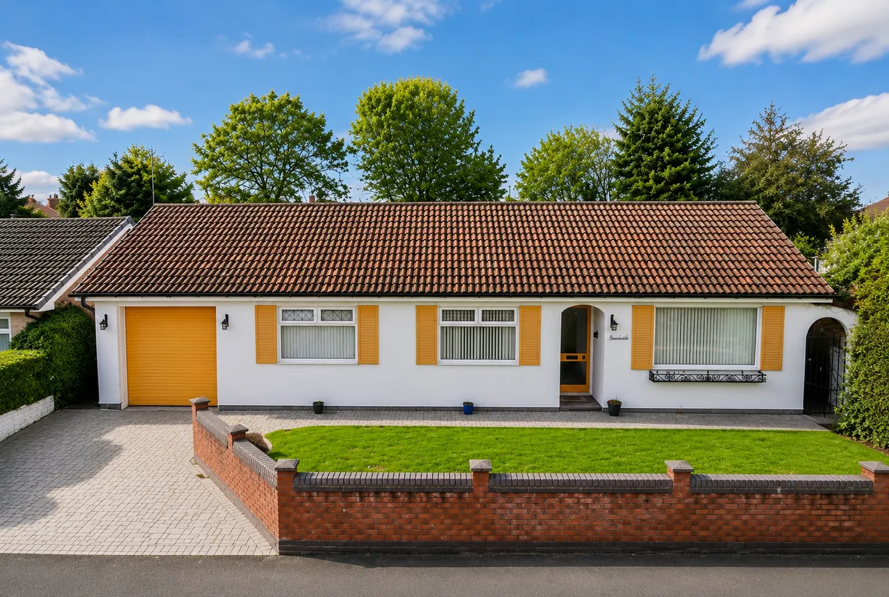 3 bed house for sale, Wynnstay Lane, Marford, LL12