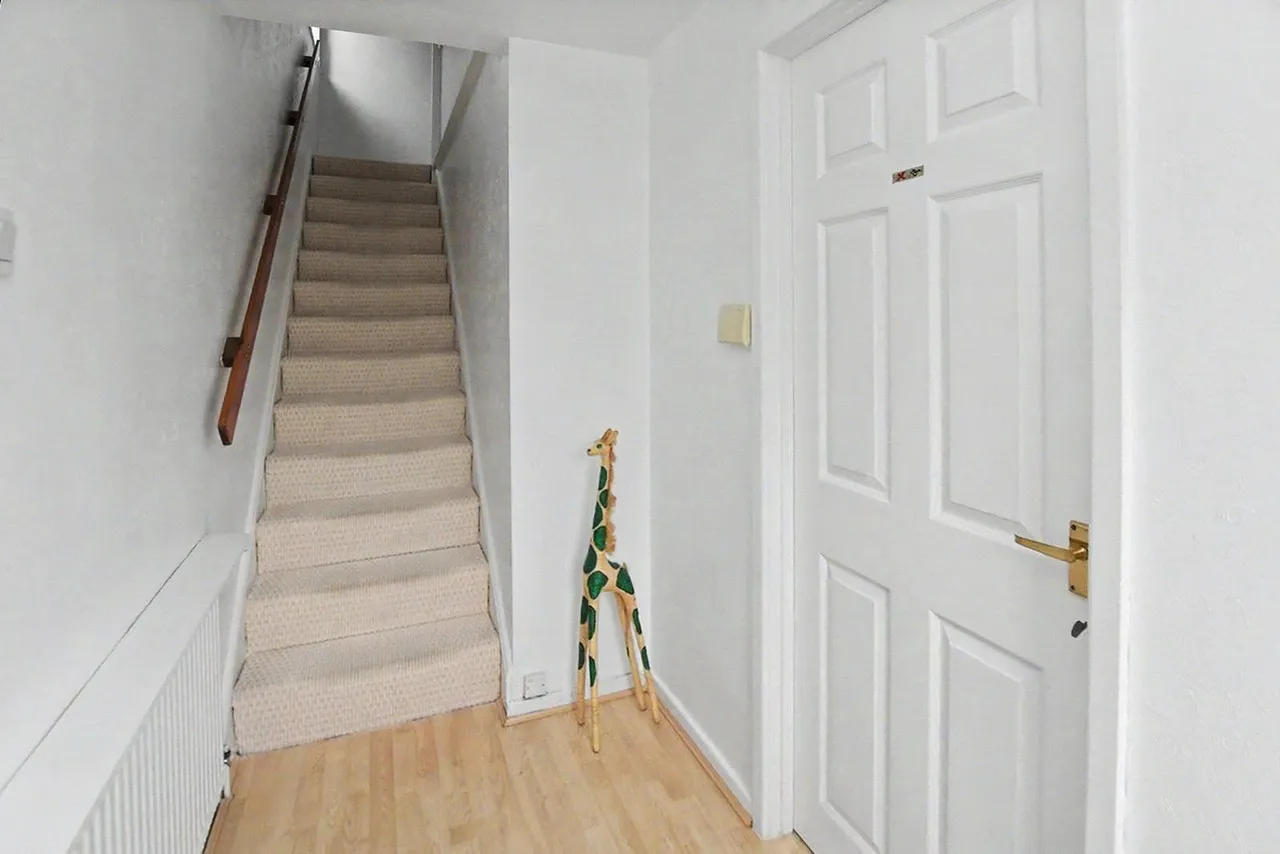 Woodhall Drive, Kirkstall, LS5, photo 13
