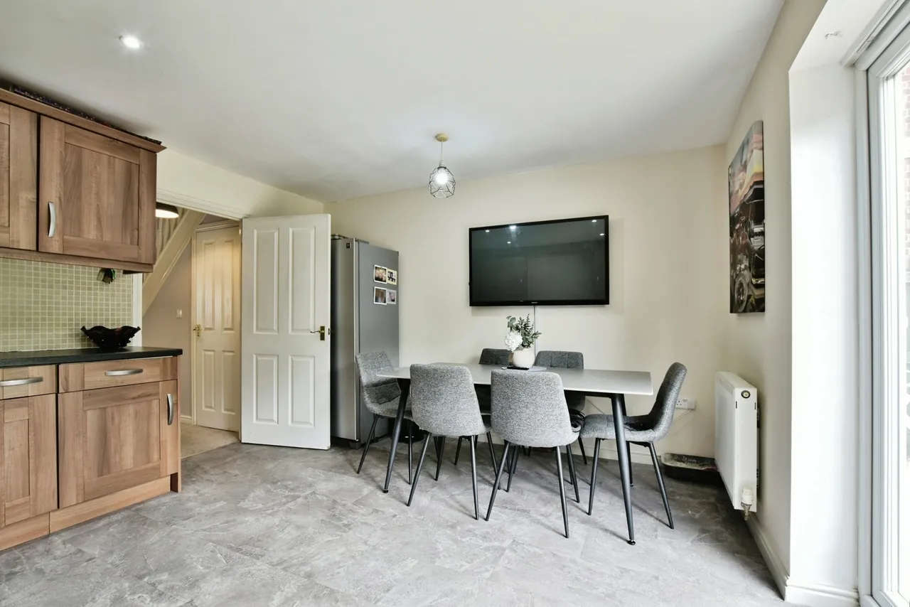 Lawnhurst Avenue, Manchester, M23, photo 3