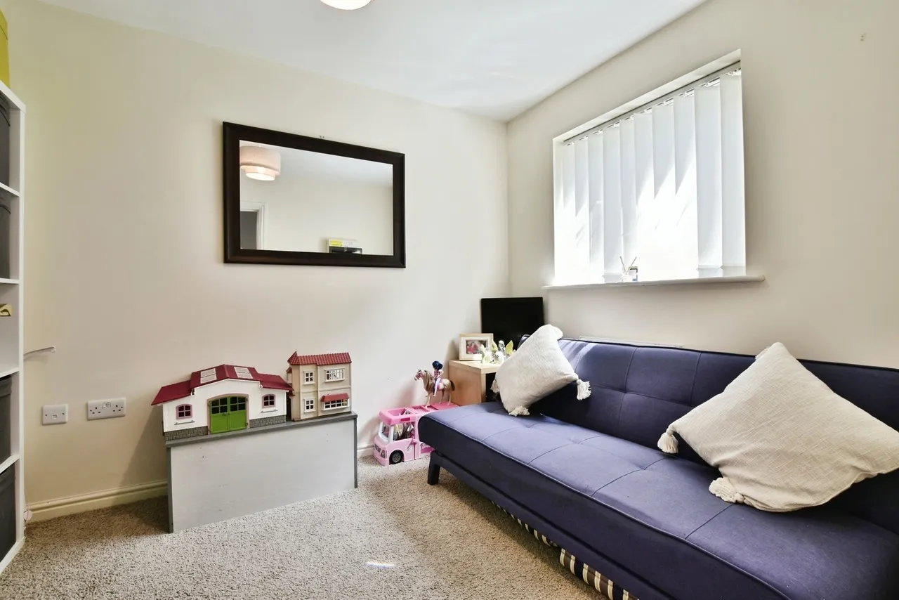 Lawnhurst Avenue, Manchester, M23, photo 10