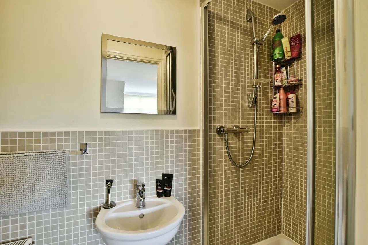 Lawnhurst Avenue, Manchester, M23, photo 14