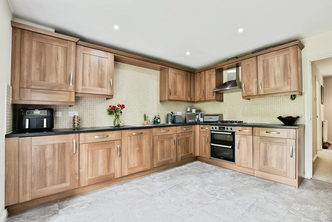 Lawnhurst Avenue, Manchester, M23, photo 15