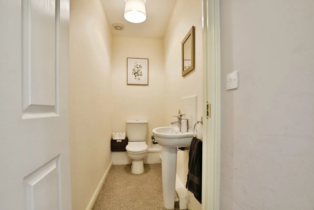 Lawnhurst Avenue, Manchester, M23, photo 18
