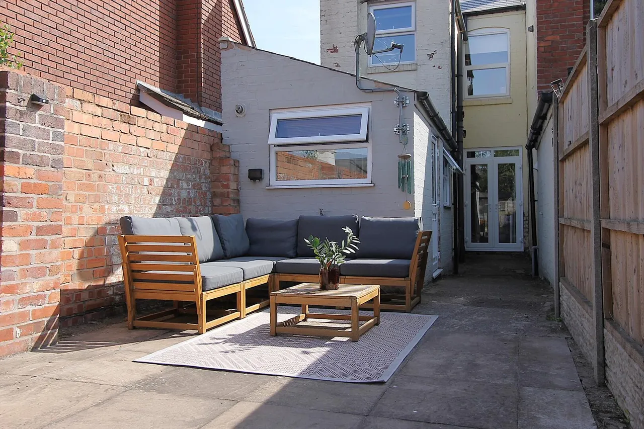 Chester Road North, Kidderminster, photo 15