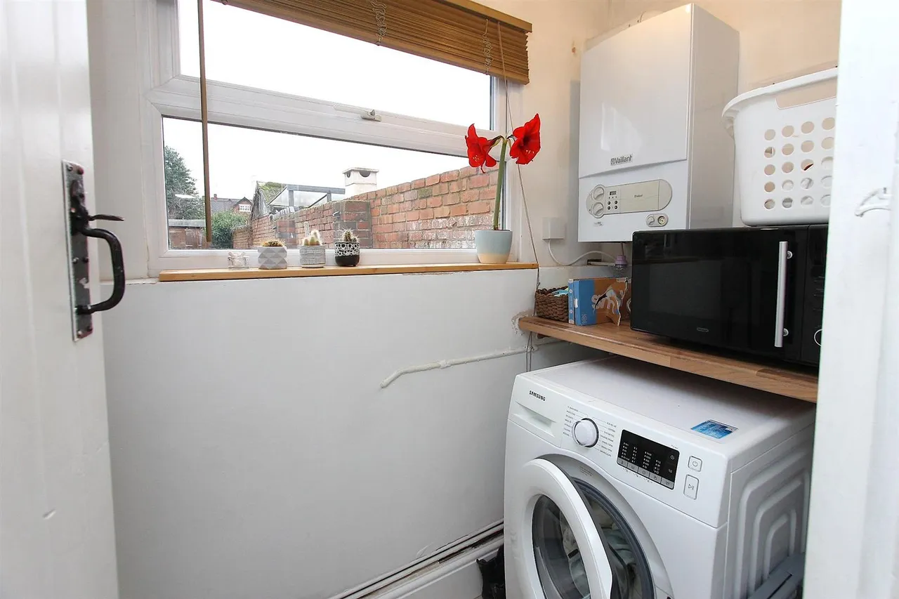 Chester Road North, Kidderminster, photo 8