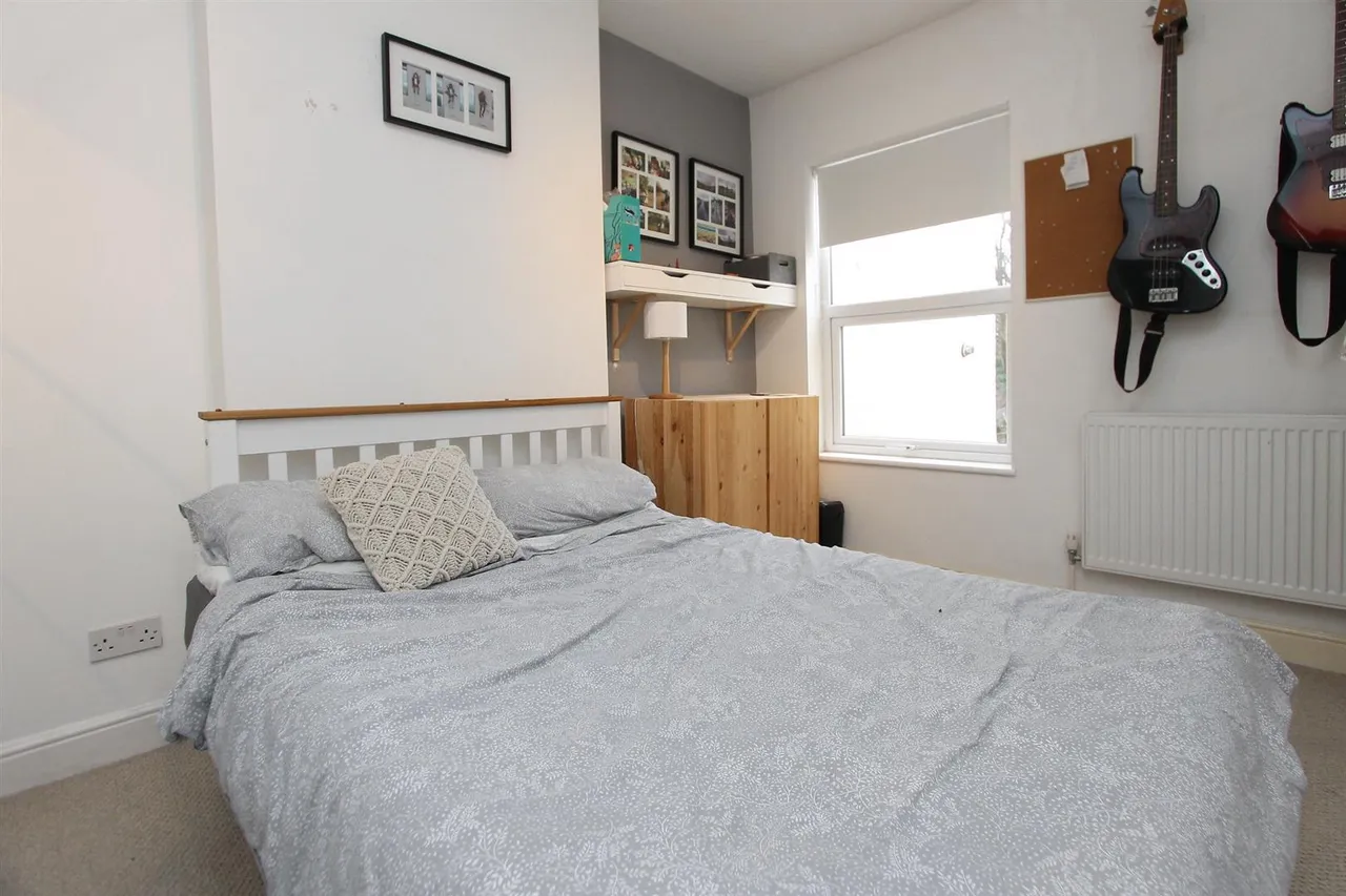 Chester Road North, Kidderminster, photo 12