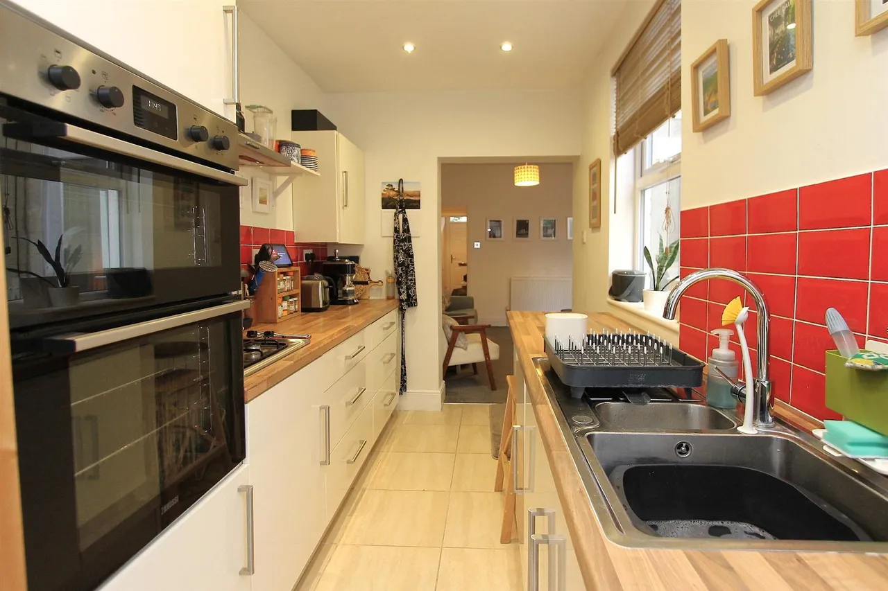 Chester Road North, Kidderminster, photo 6