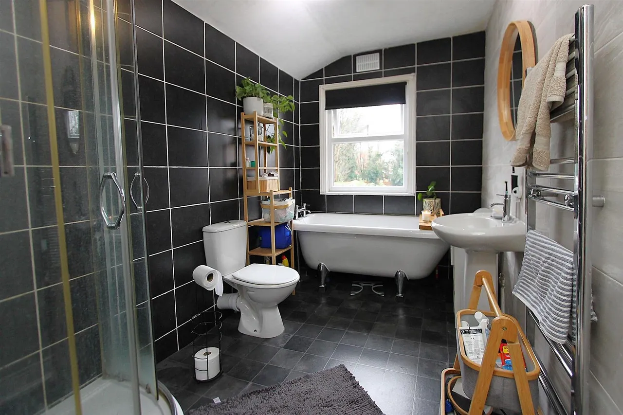 Chester Road North, Kidderminster, photo 14