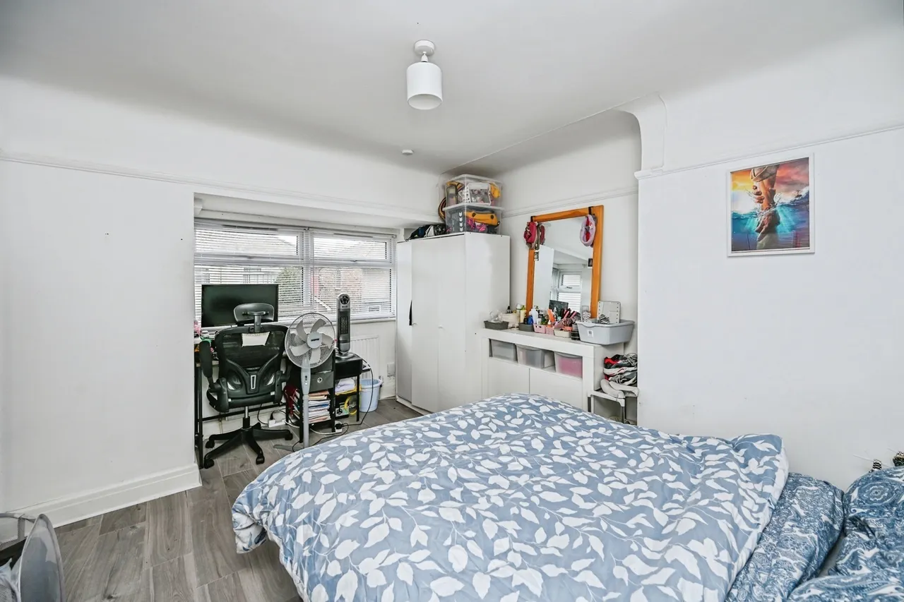 Parker Avenue, Seaforth, L21, photo 8