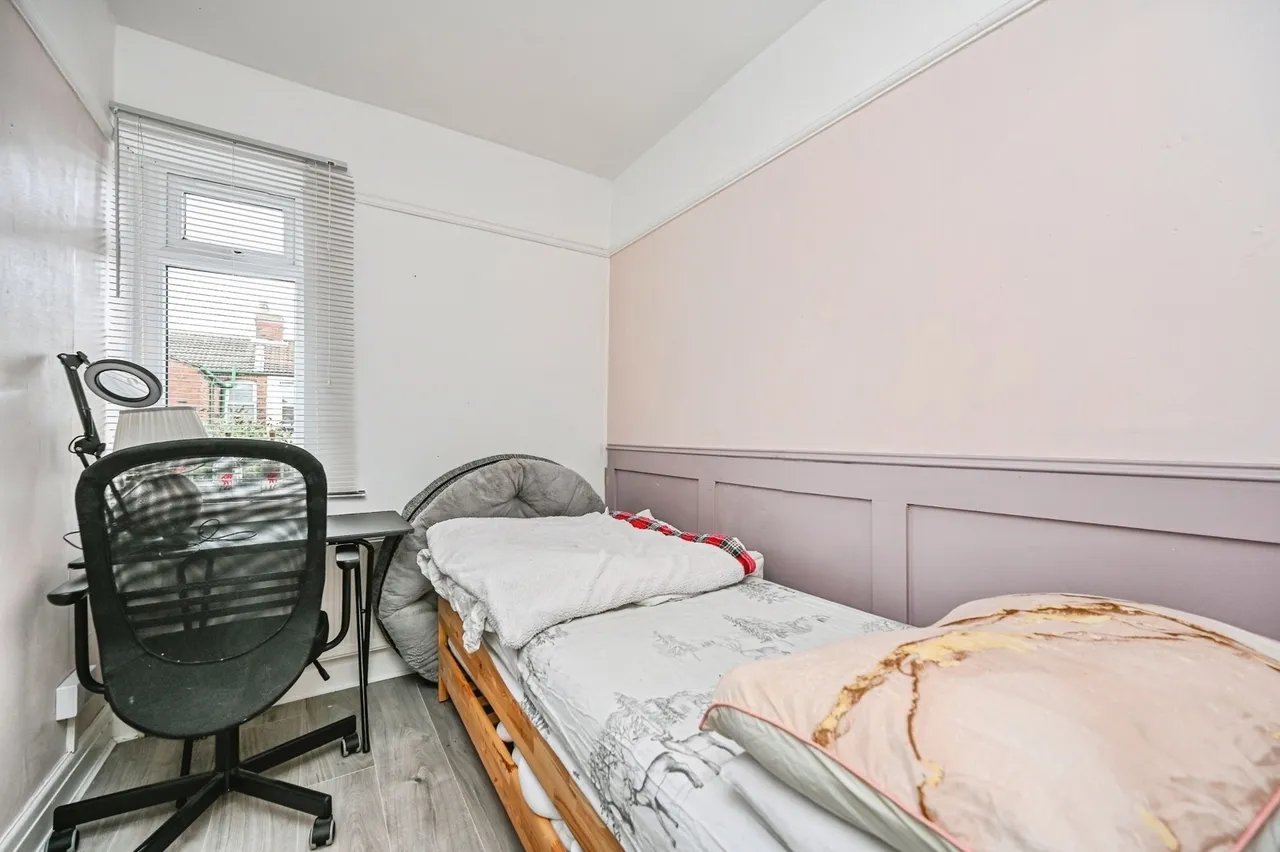 Parker Avenue, Seaforth, L21, photo 9