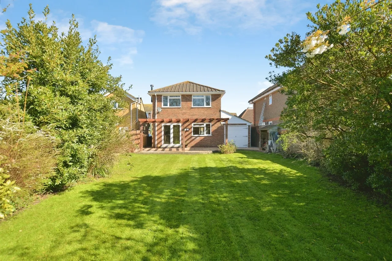 St. Nicholas Road, Littlestone, New Romney, Kent, TN28, photo 6