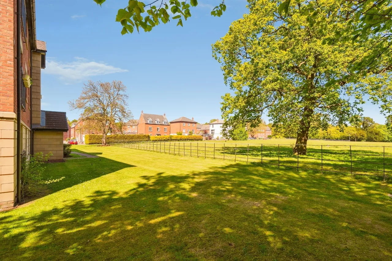 Chapel View, Eastham, CH62, photo 14