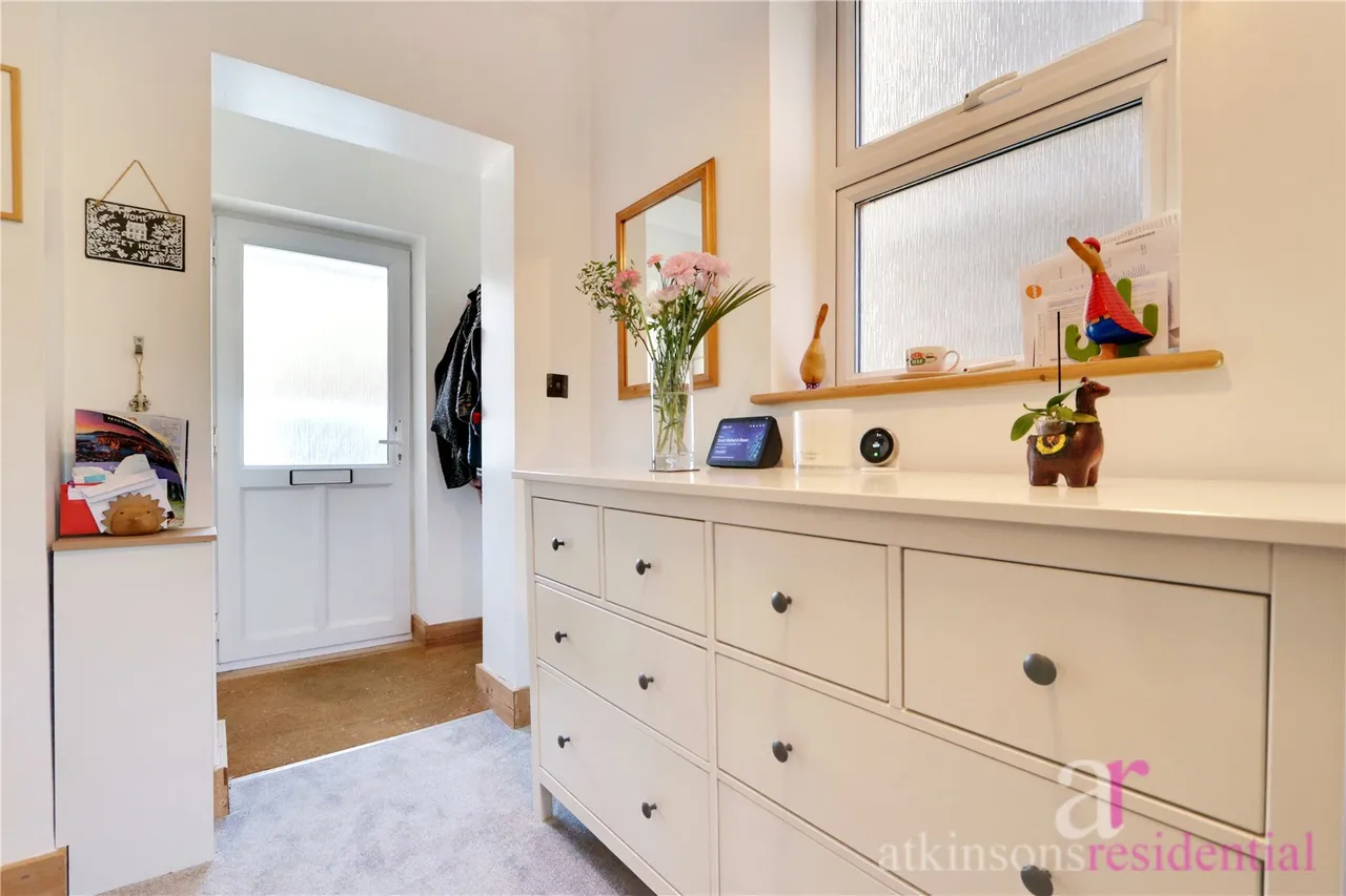 Birkbeck Road, Enfield, Middlesex, EN2 0DX, photo 11