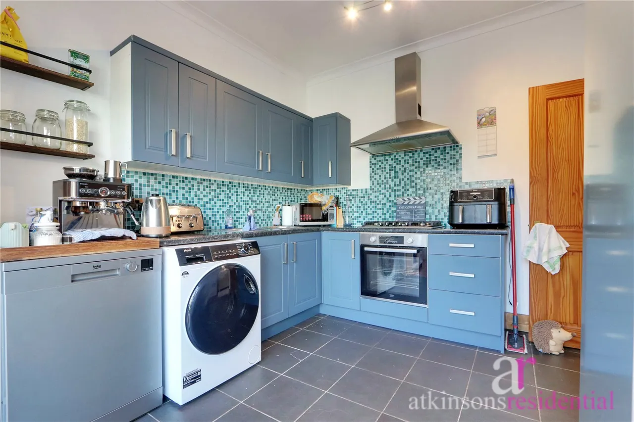 Birkbeck Road, Enfield, Middlesex, EN2 0DX, photo 8
