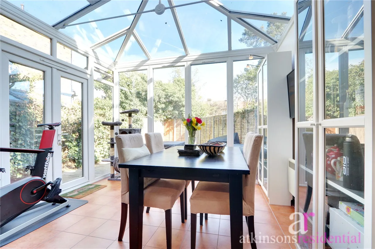 Birkbeck Road, Enfield, Middlesex, EN2 0DX, photo 9