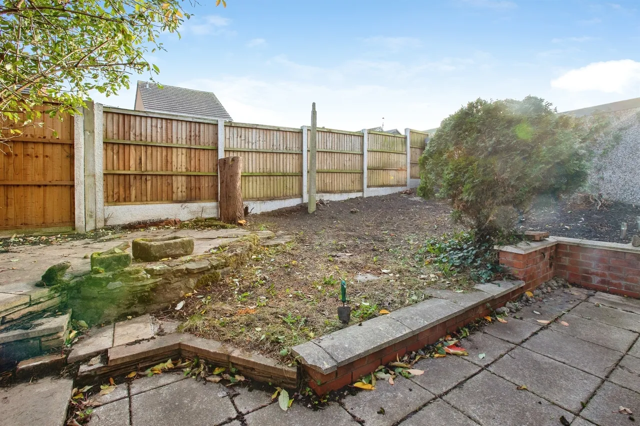 Normanton Avenue, Alfreton, DE55, photo 13