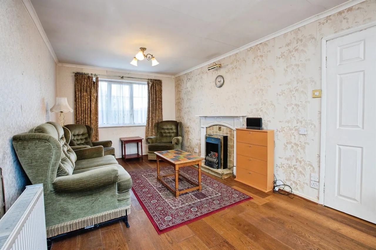 Normanton Avenue, Alfreton, DE55, photo 4