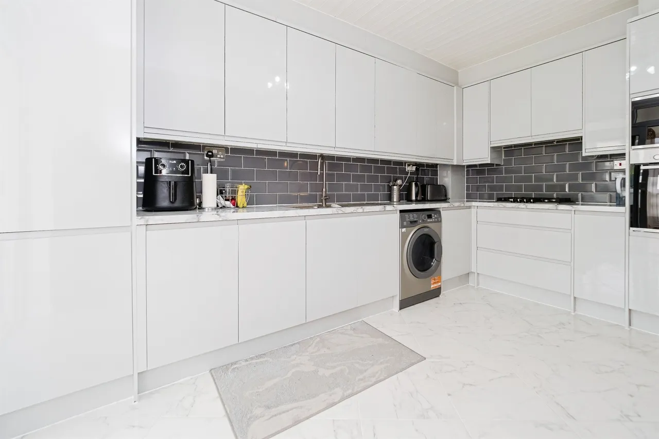 Betterton Road, Rainham, photo 6