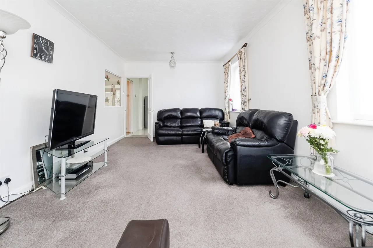 Betterton Road, Rainham, photo 4