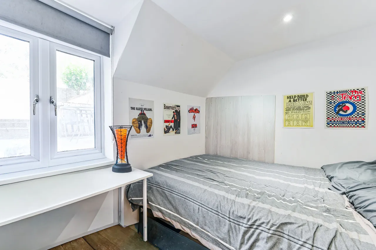 38a Mornington Crescent, London, photo 8