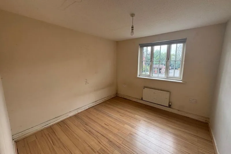 Lloyd Road, Levenshulme, M19, photo 5