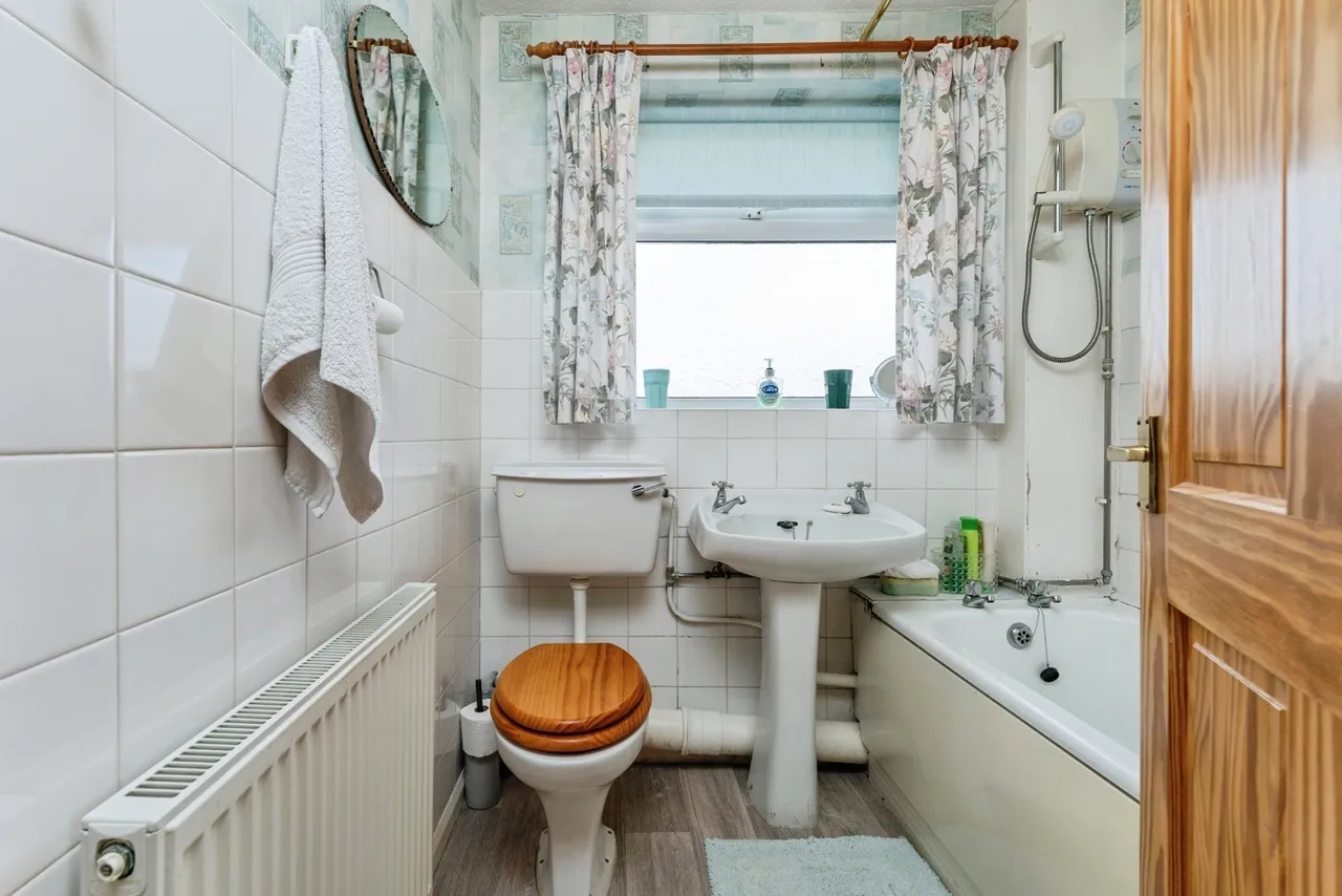 Coventry Grove, Prestatyn, LL19, photo 20