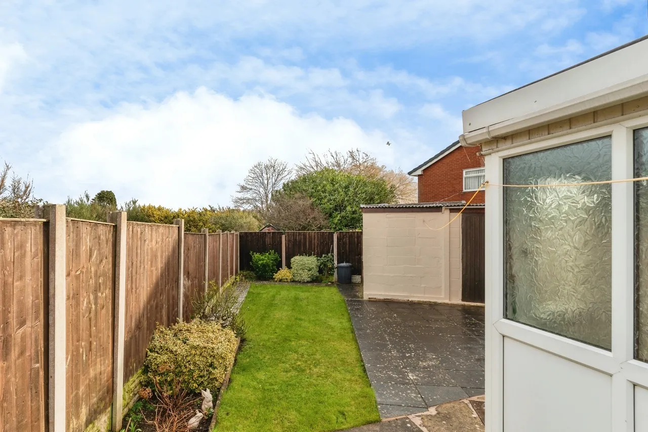 Coventry Grove, Prestatyn, LL19, photo 7