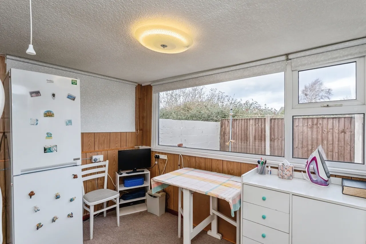 Coventry Grove, Prestatyn, LL19, photo 9