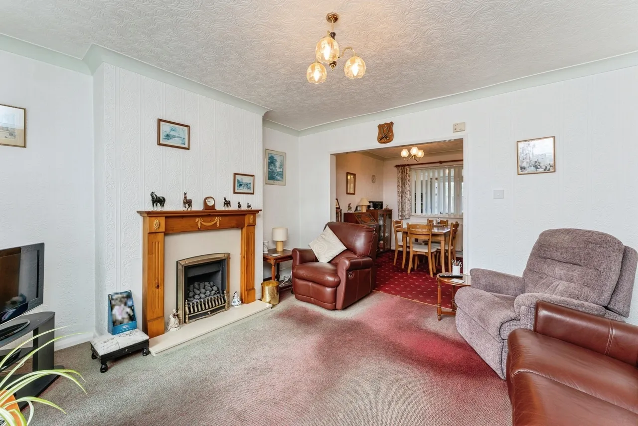 Coventry Grove, Prestatyn, LL19, photo 6