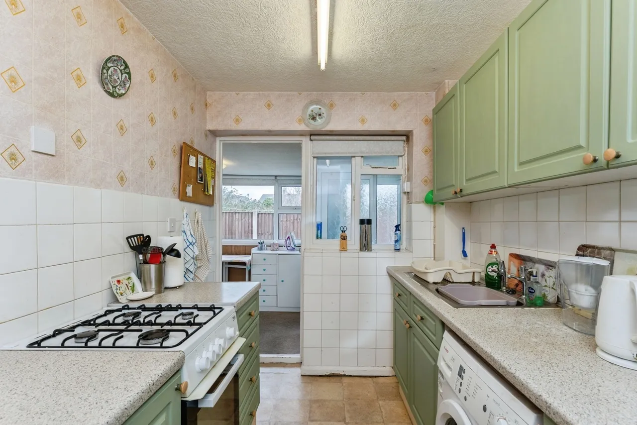 Coventry Grove, Prestatyn, LL19, photo 2