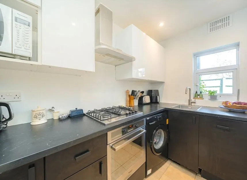 Woodbury Street, Tooting, SW17, photo 6
