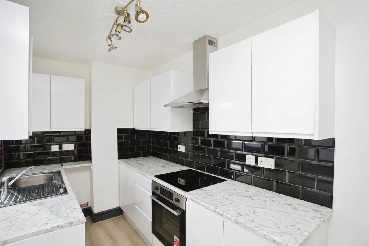 Victoria Street, Rugby, CV21, photo 7