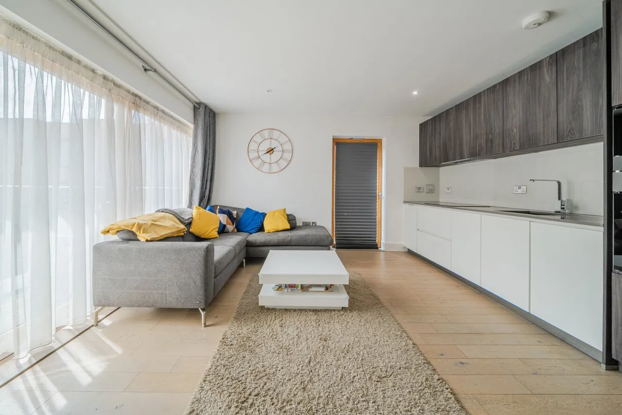 Vinery Way, Hammersmith, London, W6, photo 9