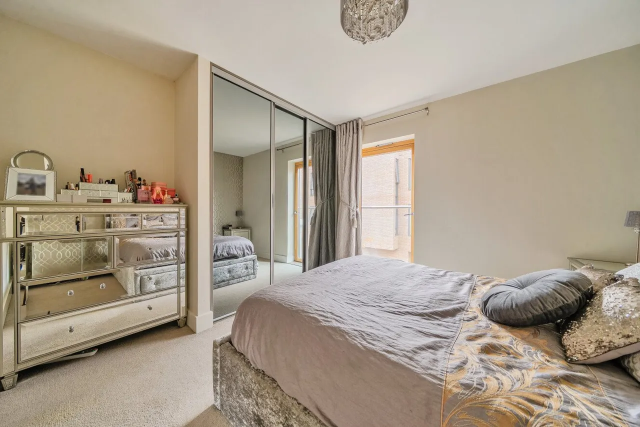 Vinery Way, Hammersmith, London, W6, photo 12