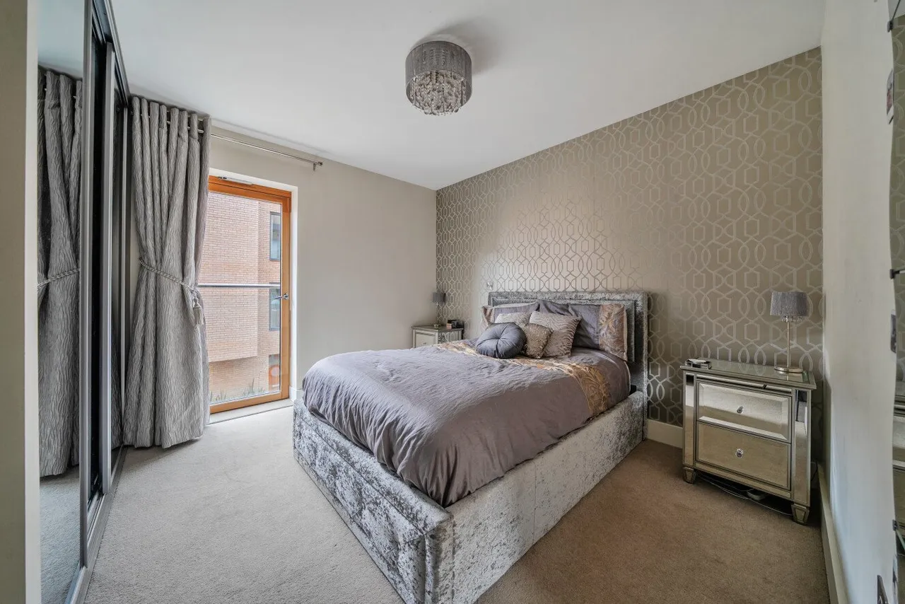 Vinery Way, Hammersmith, London, W6, photo 4