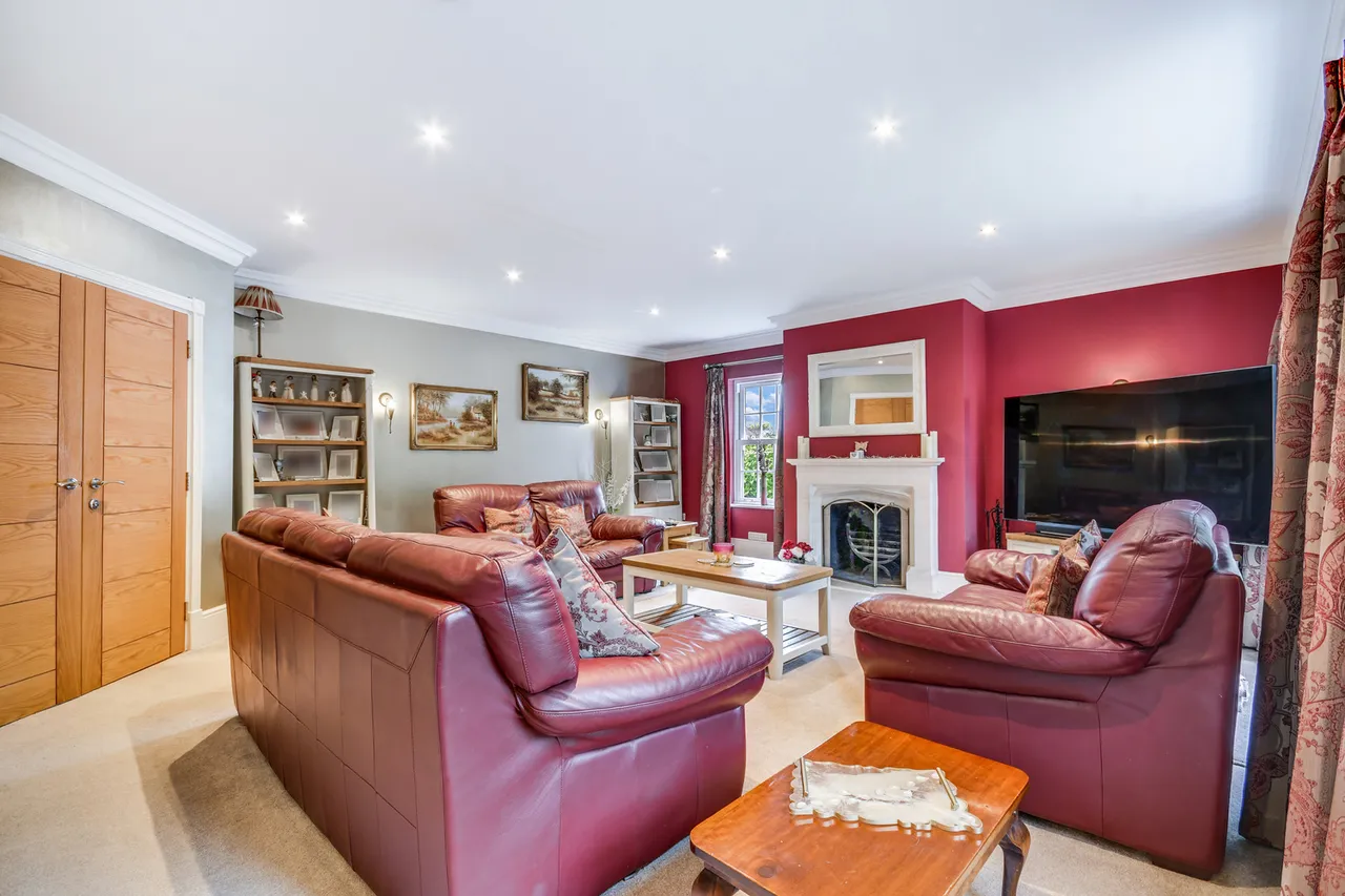 7 Bristowe Avenue, Great Baddow, Chelmsford, Essex, CM2 7JJ, photo 8