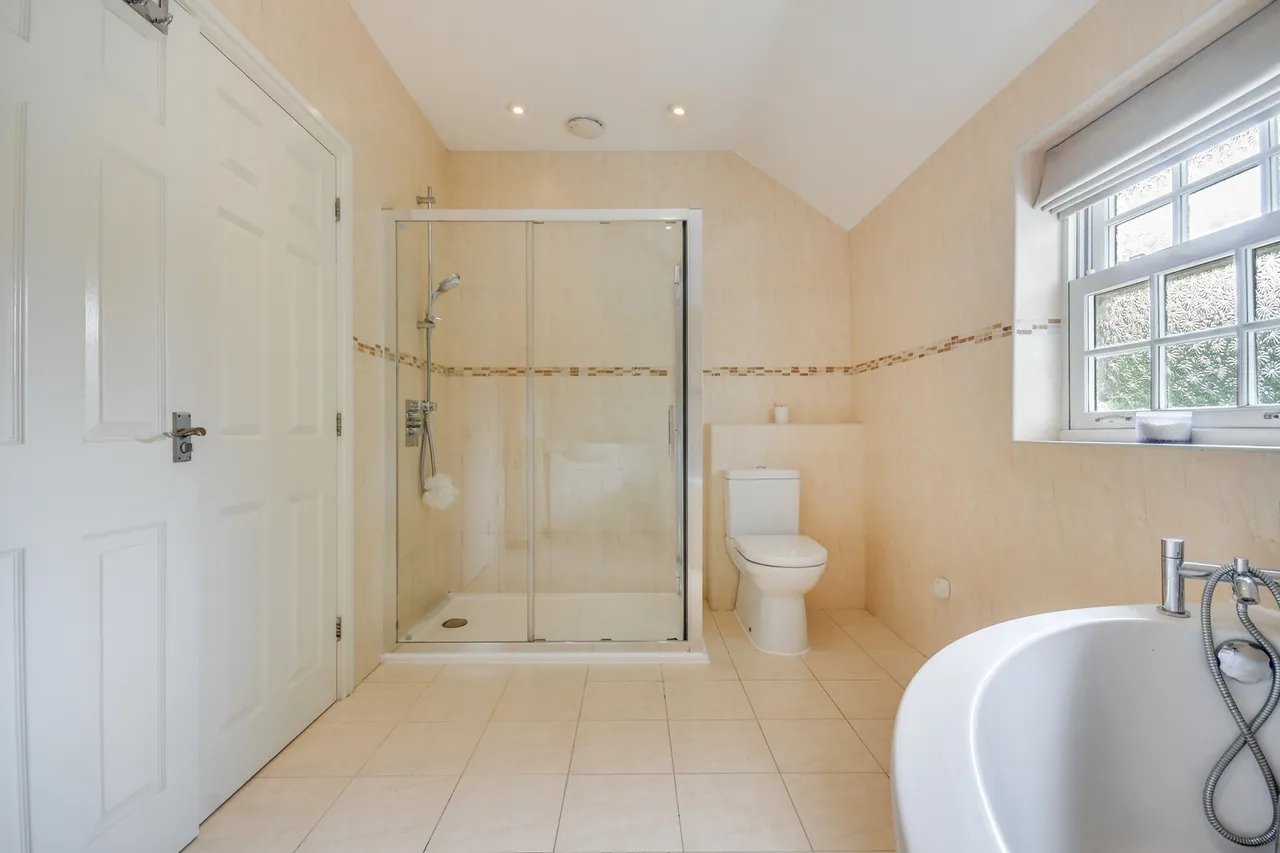 7 Bristowe Avenue, Great Baddow, Chelmsford, Essex, CM2 7JJ, photo 16