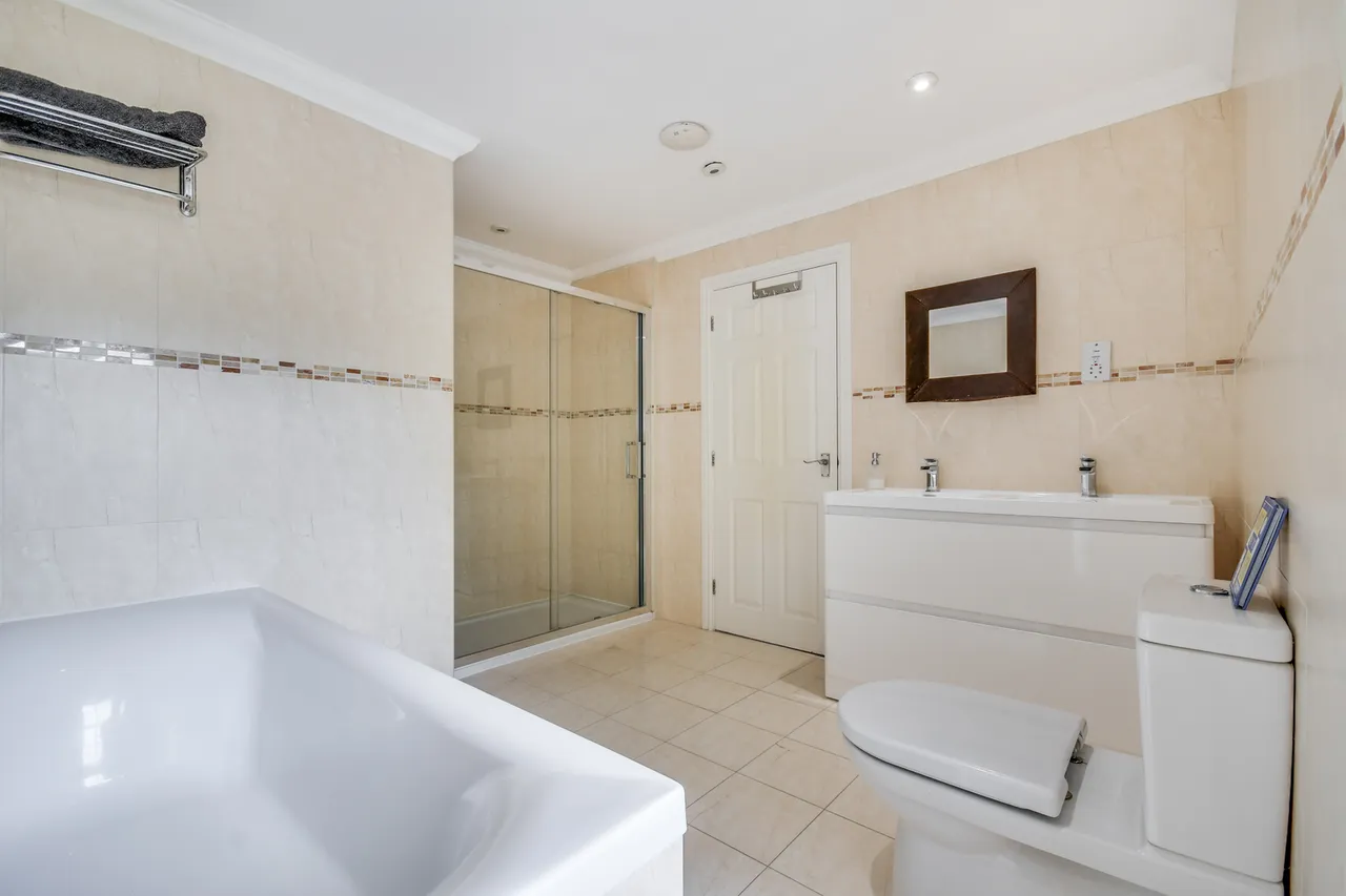 7 Bristowe Avenue, Great Baddow, Chelmsford, Essex, CM2 7JJ, photo 21
