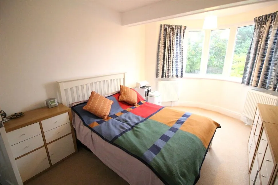 Spur Road, Orpington, BR6, photo 13