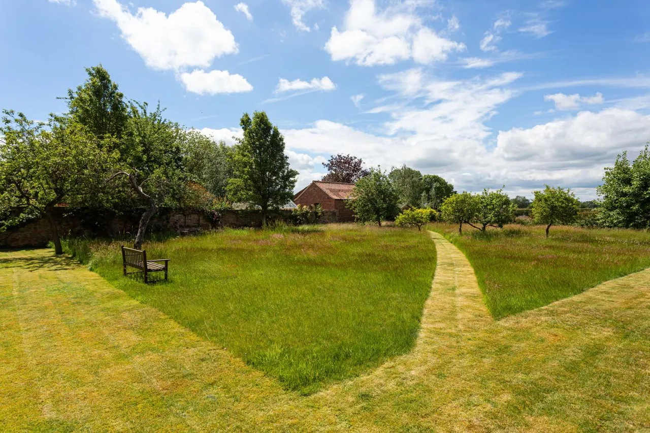 The Green, Nun Monkton, York, North Yorkshire, YO26 8EW, photo 3