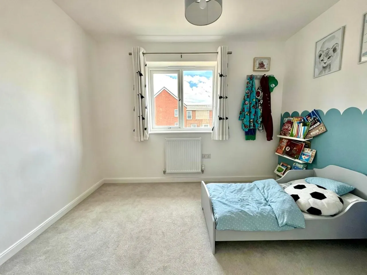 Saxon Close, Swindon, Wiltshire, SN4 0GF, photo 9