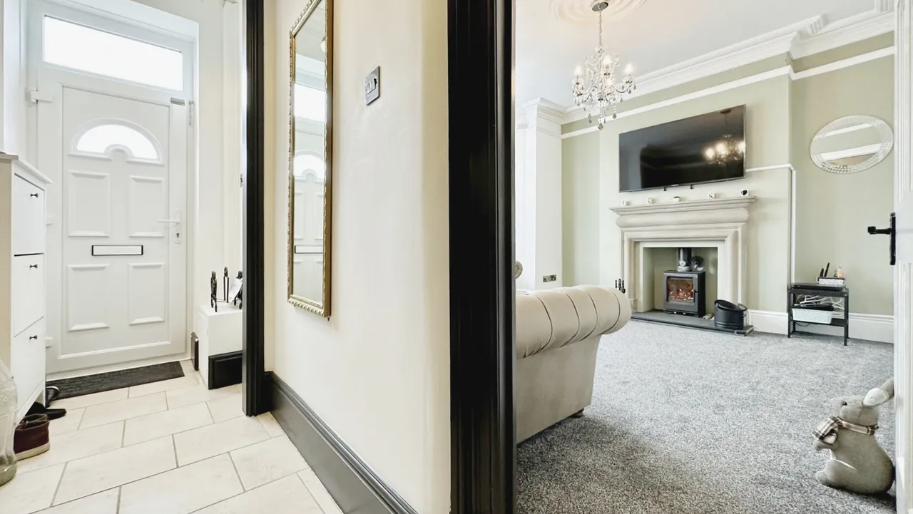 Bryneglwys, Pyle Road, Bridgend, Mid Glamorgan, photo 10