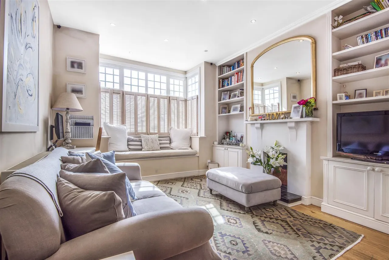 2 bed house to rent, Princes Road, East Sheen, SW14