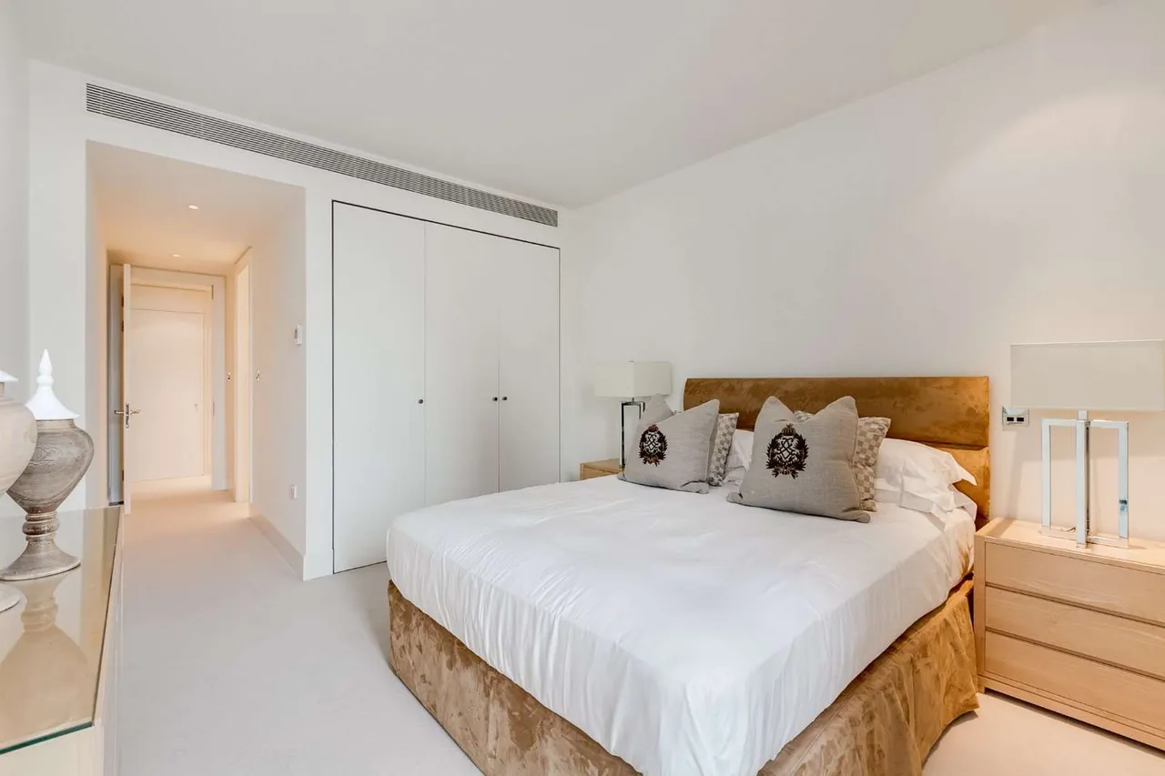 Knightsbridge, London, SW7 1RH, photo 11