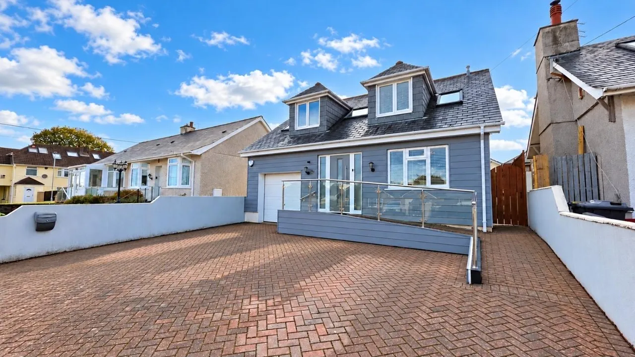 4 bed house for sale, Holtwood Road, Plymouth, PL6