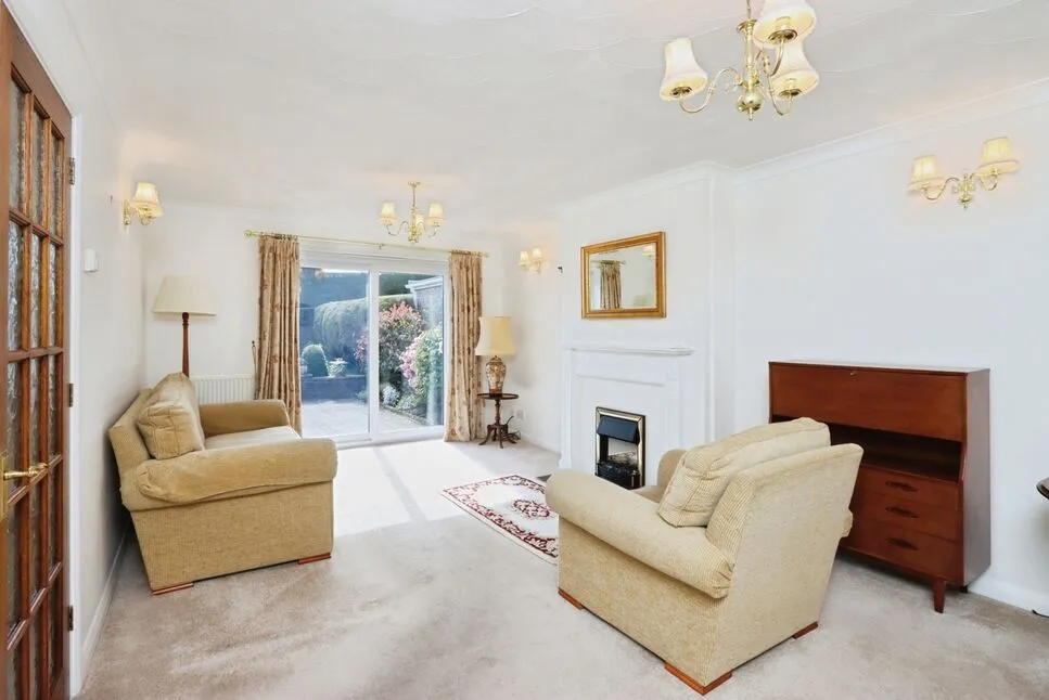 Elgin Close, Chesterfield, S40, photo 2