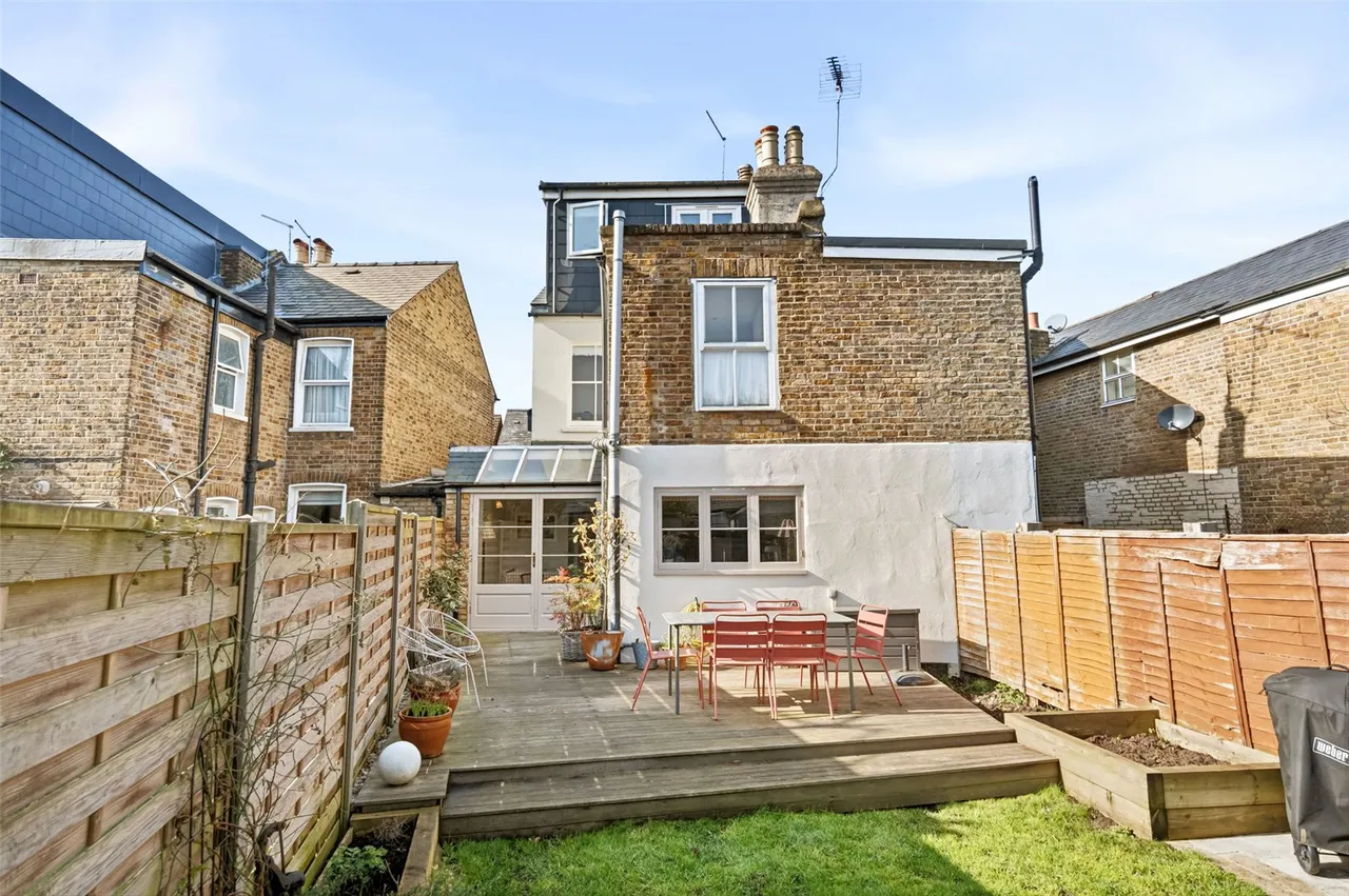 Field Lane, Teddington, TW11 9AS, photo 11